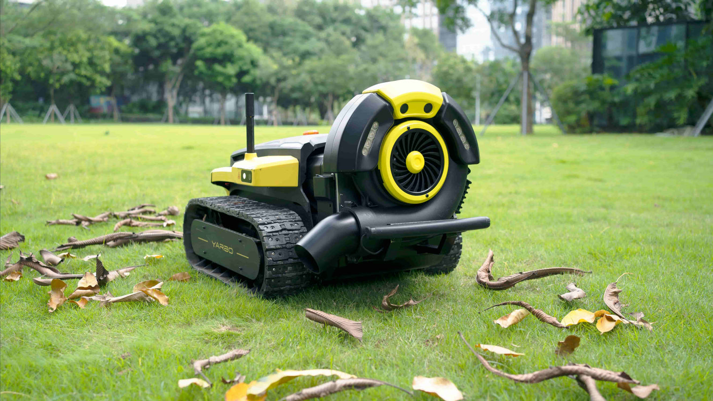 4-Season Multifunctional Robot